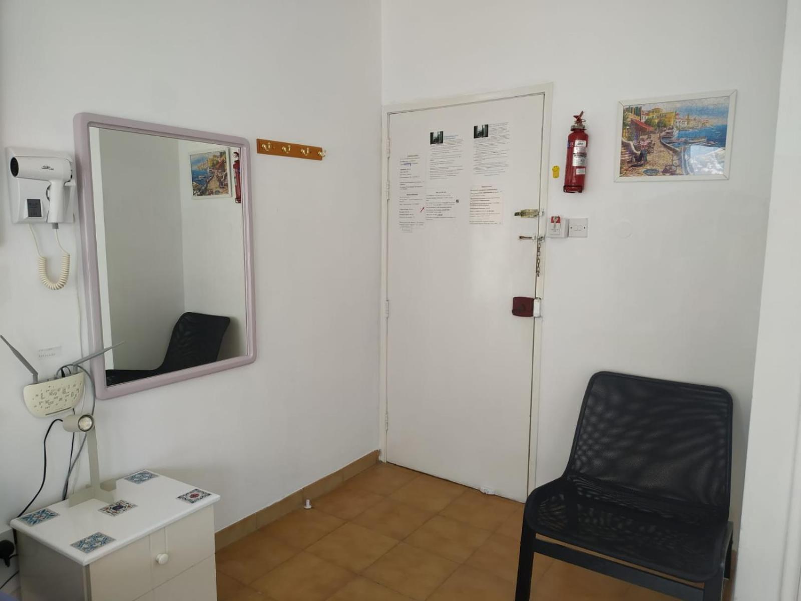 Mikis'S Seagate Studio Aprt. Larnaca Exterior photo